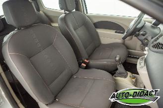 Renault Twingo 1.2 Dynamique Airco picture 15