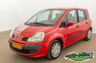 Auto incidentate Renault Grand-modus 1.2 TCE Airco Expression 2009/10