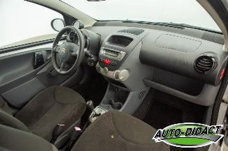 Citroën C1 1.0-12V Automaat Ambiance picture 12
