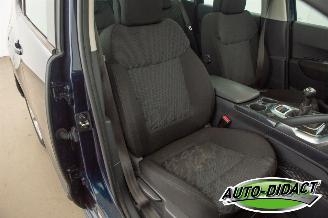 Peugeot 3008 1.6 VTi Clima Pano Première picture 22