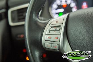Nissan Qashqai 1.2 Automaat Camera Navi Pano Tekna picture 9