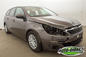 Peugeot 308 SW 1.6 HDI Allure Pano Camera navi picture 2