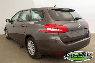 Peugeot 308 SW 1.6 HDI Allure Pano Camera navi picture 3