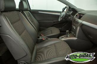Opel Astra GTC 1.8 Automaat Clima Executive picture 17
