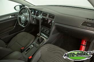 Volkswagen Golf 1.0 TSI Clima Navi Camera Comfortline picture 20