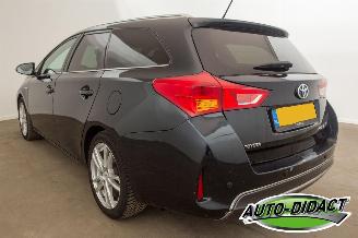 Toyota Auris Touring Sports 1.8 Hybrid Clima Navi Camera Pano Executive picture 3