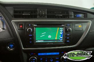 Toyota Auris Touring Sports 1.8 Hybrid Clima Navi Camera Pano Executive picture 7