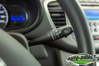 Hyundai I-10 1.1 i-Motion Cool Airco picture 14