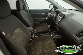 Mitsubishi ASX 1.6 Airco Navi Camera Cleartec Intense picture 20