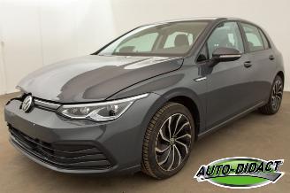 krockskadad bil auto Volkswagen Golf 1.5 TSI Digi Dash Clima 2020/7