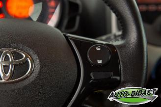 Toyota Aygo 1.0 VVT-i x-pose picture 14