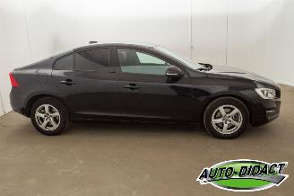 Volvo S-60 1.6 AT Kinetic 58.185 km Navi Clima picture 33