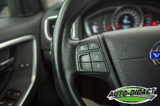 Volvo S-60 1.6 AT Kinetic 58.185 km Navi Clima picture 13