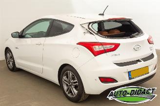 Hyundai I-30 1.6 GDI Clima Navi Camera i-Magine picture 3
