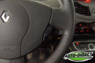 Renault Twingo 1.5 dCi Dynamique Airco picture 14