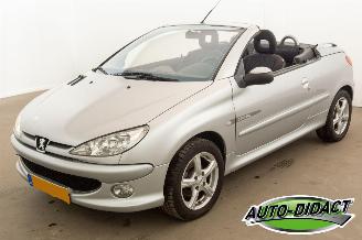 Avarii autoturisme Peugeot 206 CC 1.6-16V 98.259 km Clima Quiksilver 2004/7