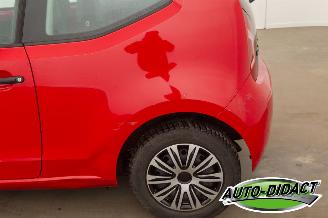 Volkswagen Up! 1.0 take up! Airco picture 21
