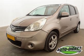Schadeauto Nissan Note 1.6 Airco 2009/10