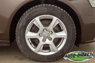 Audi A4 2.0 TDI Automaat Navi Leder Attraction picture 31