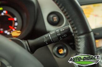 Toyota Rav-4 2.0 VVTi 4WD Clima Navi Executive Business picture 18