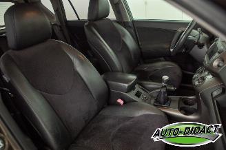 Toyota Rav-4 2.0 VVTi 4WD Clima Navi Executive Business picture 20