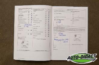 Volkswagen Up! 1.0 Automaat Airco move up! picture 24