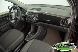 Volkswagen Up! 1.0 Automaat Airco move up! picture 13