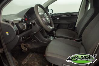 Volkswagen Up! 1.0 Automaat Airco move up! picture 19