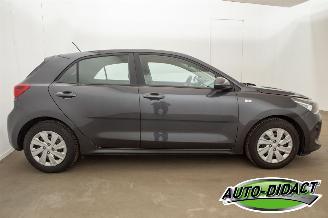 Kia Rio 1.2 Airco picture 34