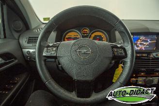 Opel Astra 1.6 Cosmo Navi Stoelverwarming Leder picture 5