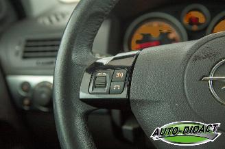 Opel Astra 1.6 Cosmo Navi Stoelverwarming Leder picture 13