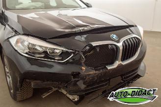 BMW 1-serie 116d 78.845 km Clima Navi Digi Dash picture 32