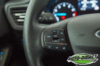 Ford Focus 1.0 EcoBoost Hybrid Automaat 29.741 km NAP NaviTitanium picture 17