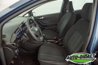 Ford Fiesta 1.1 Trend 62.297 km NAP Navi Airco picture 25