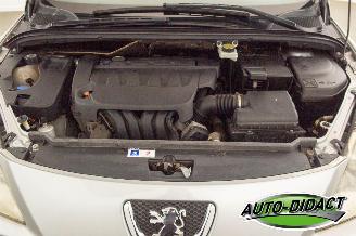 Peugeot 307 2.0-16V Clima Leder picture 32