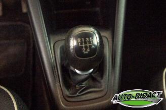 Kia Venga 1.4 CVVT Clima Navi Plus Pack picture 12