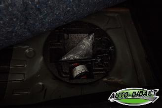 Renault Clio 0.9 TCe 83.803 km NAP Airco Navi Limited picture 29