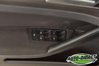 Volkswagen Golf 1.6 TDI Clima Navi Trendline picture 14