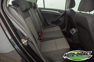 Volkswagen Golf 1.6 TDI Clima Navi Trendline picture 24
