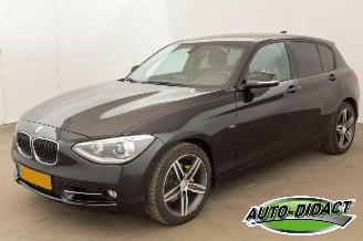 krockskadad bil auto BMW 1-serie 118i Aautomaat Navi Clima Business 2012/2