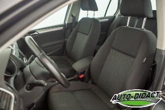 Volkswagen Golf 1.2 TSI 77kw Navi Clima Trendline picture 23