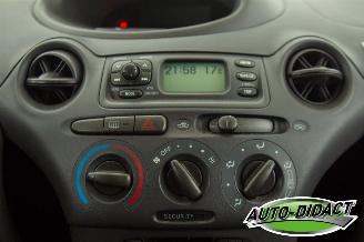 Toyota Yaris 1.3-16V Automaat VVT-i Sol picture 7