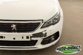 Peugeot 308 SW 1.5 HDI Automaat Clima Navi Active picture 29