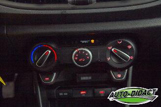 Kia Picanto 1.0 DPI Digi Dash Navi Camera Airco DynamicLine picture 11