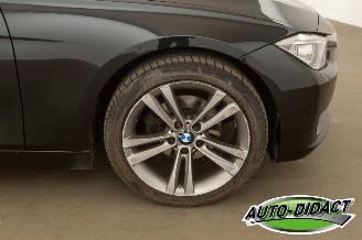 BMW 3-serie 318d Automaat Clima Navi Leder Executive picture 33