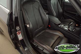 BMW 3-serie 318d Automaat Clima Navi Leder Executive picture 22