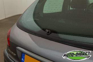 Peugeot 206+ 1.4 XS Airco picture 26