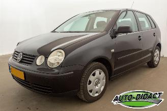 škoda osobní automobily Volkswagen Polo 1.4-16V Airco 2003/1