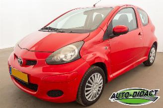 skadebil auto Toyota Aygo 1.0 VVT-i Airco 2012/9