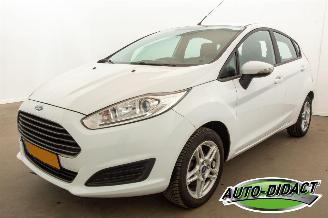 skadebil auto Ford Fiesta 1.0 Style Airco 2016/1